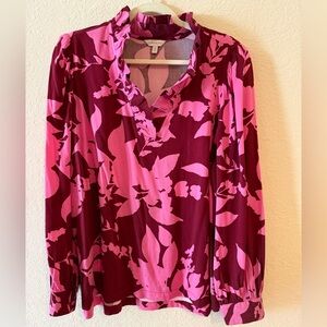 crown & ivy Magenta and Pink Floral Ruffle V-Neck Blouse
